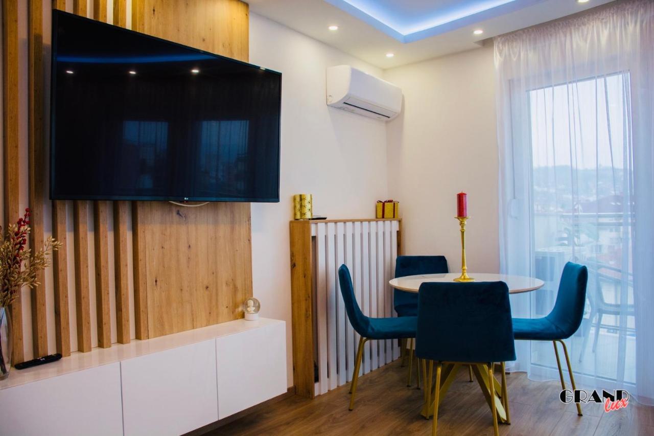 Grand Lux Apartment 도보이 외부 사진