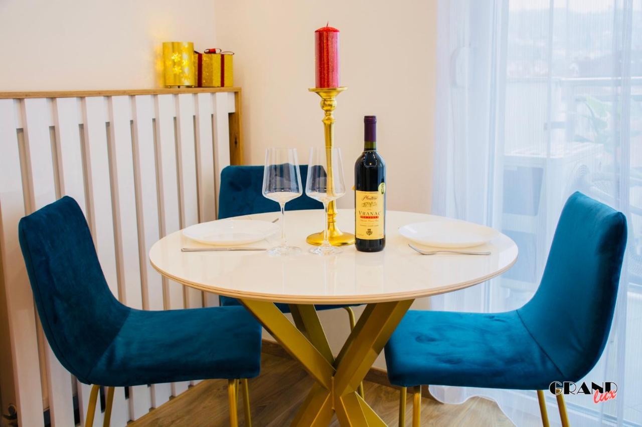 Grand Lux Apartment 도보이 외부 사진