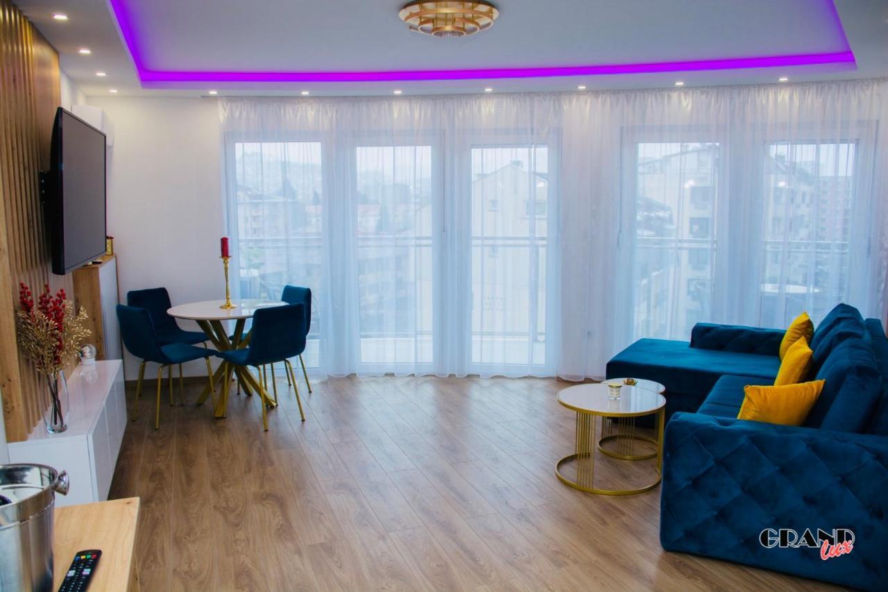 Grand Lux Apartment 도보이 외부 사진