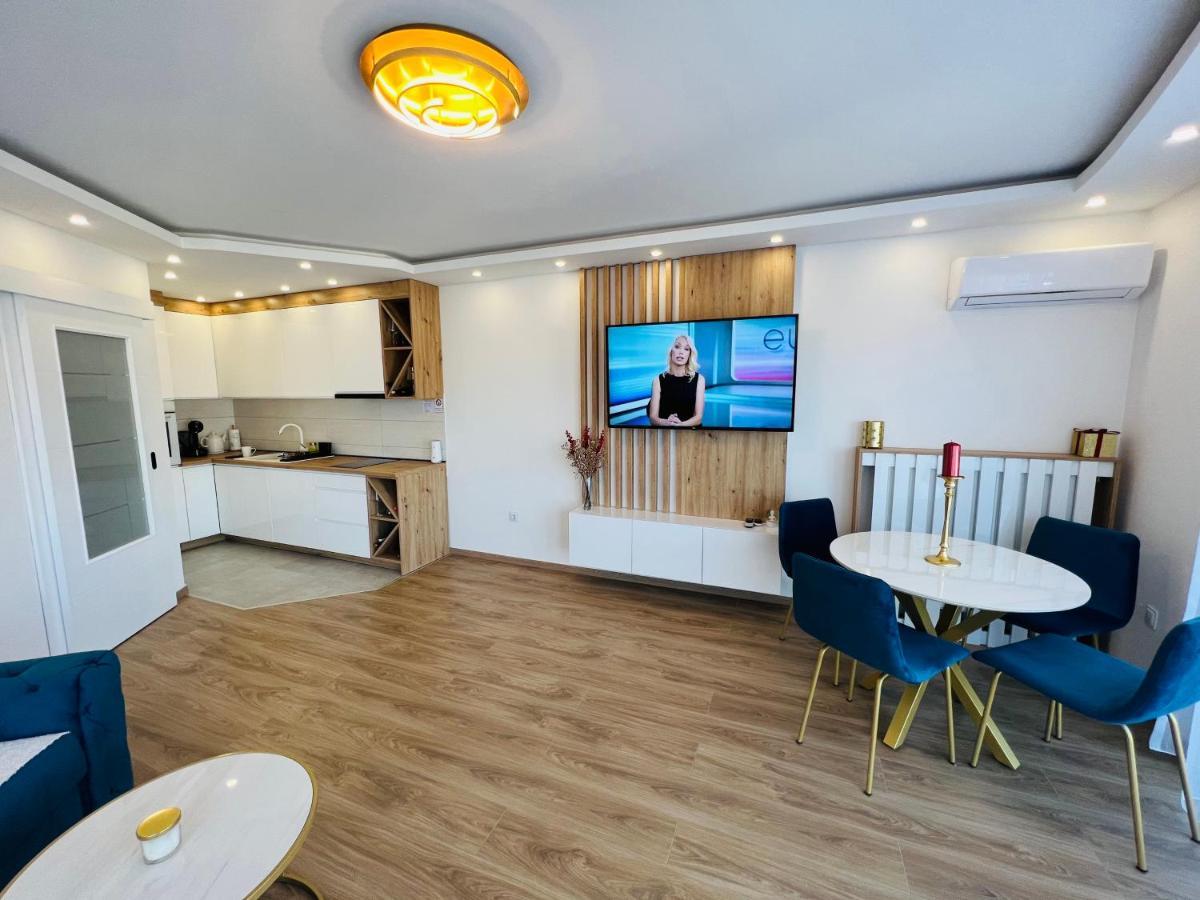 Grand Lux Apartment 도보이 외부 사진